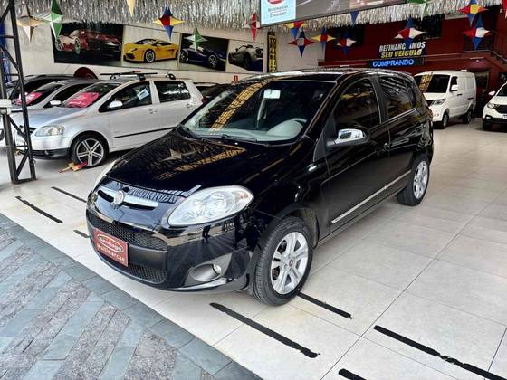 FIAT PALIO 1.6 MPI ESSENCE 16V FLEX 4P MANUAL FIAT PALIO 1.6 MPI ESSENCE 16V FLEX 4P MANUAL